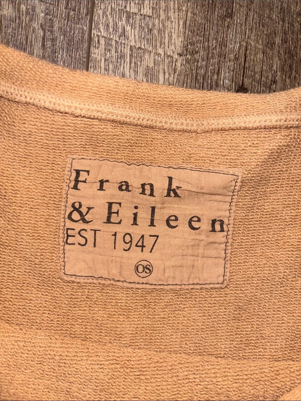 Frank & Eileen Capulet Top - Picture 4 of 6